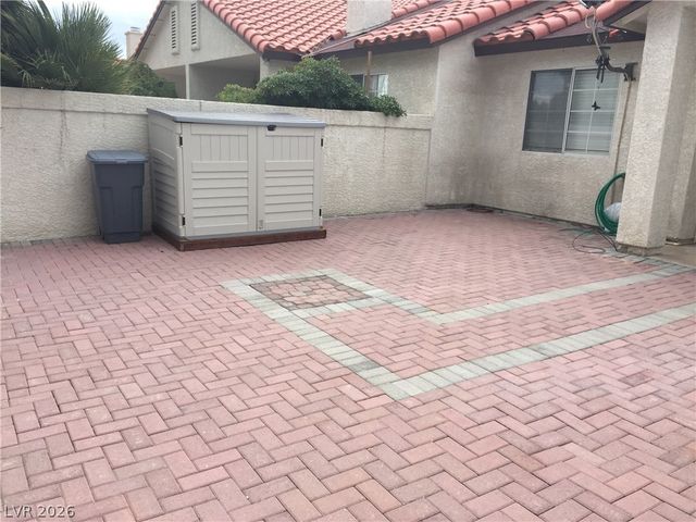 2616 MAGIC MOON Lane 4, Las Vegas, NV 89146