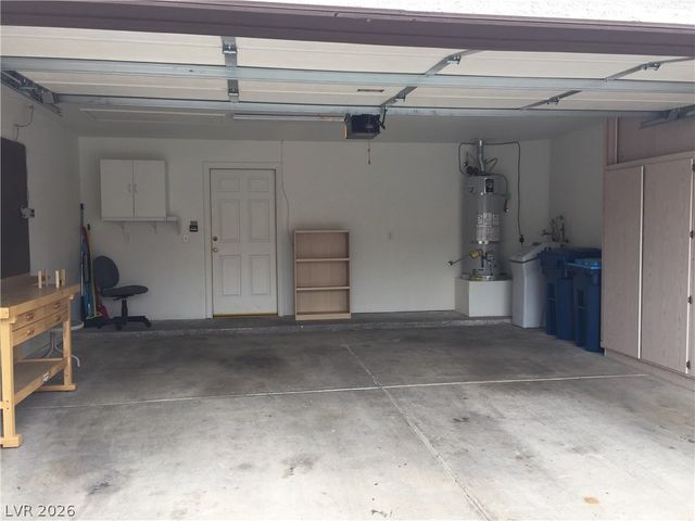 2616 MAGIC MOON Lane 4, Las Vegas, NV 89146