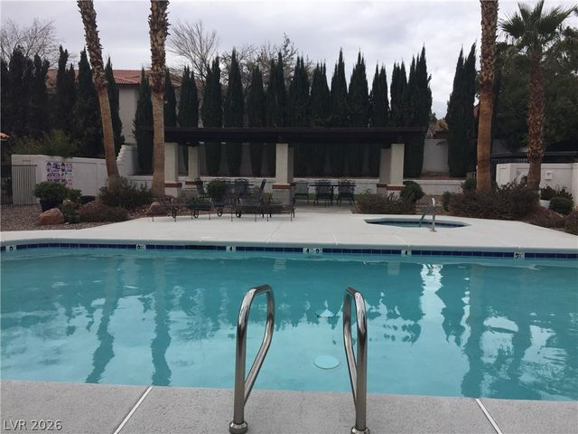 2616 MAGIC MOON Lane 4, Las Vegas, NV 89146