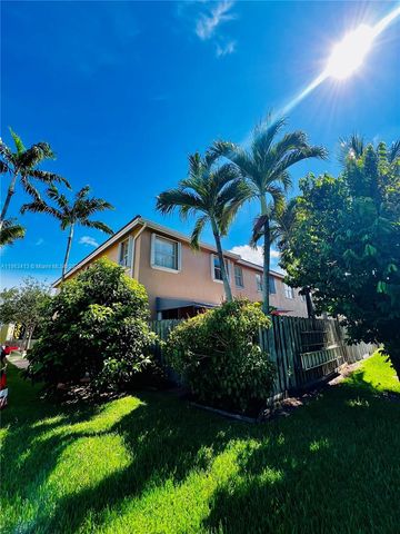 2499 SE 14th St, Homestead, FL 33035