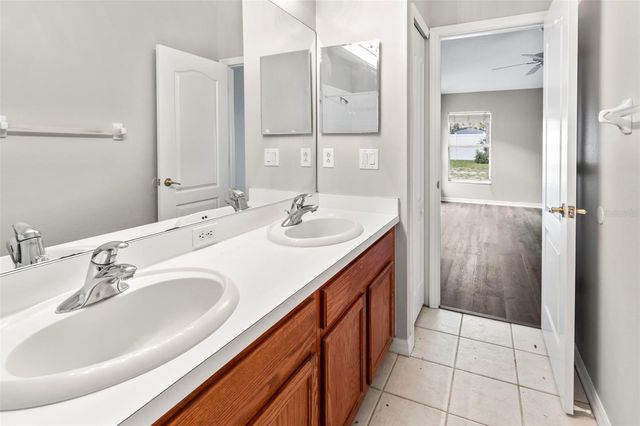 11111 LAKESIDE VISTA DRIVE, Riverview, FL 33569