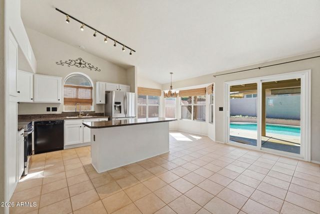 15432 S 21ST Place, Phoenix, AZ 85048