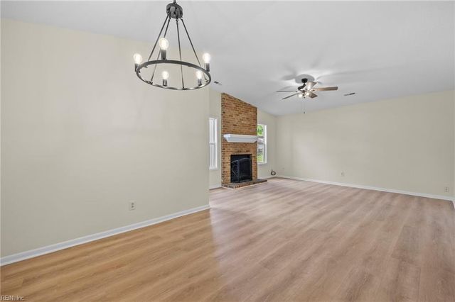 5660 Myers CT, Virginia Beach, VA 23464