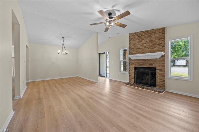 5660 Myers CT, Virginia Beach, VA 23464