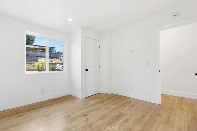 5472 San Onofre, San Diego, CA 92114