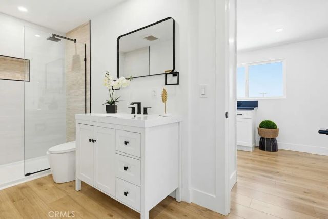 5472 San Onofre, San Diego, CA 92114