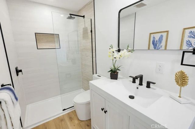 5472 San Onofre, San Diego, CA 92114