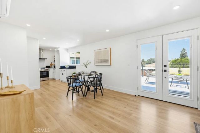 5472 San Onofre, San Diego, CA 92114