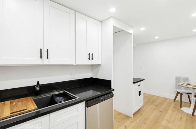 5472 San Onofre, San Diego, CA 92114