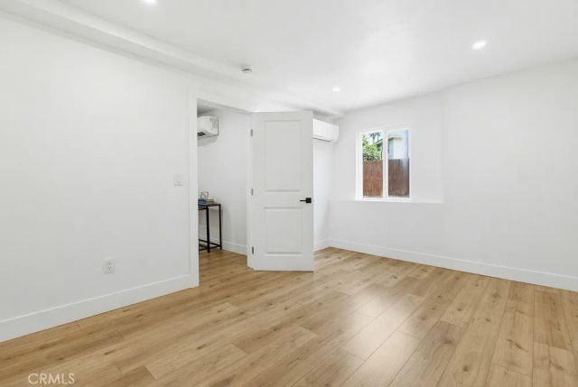 5472 San Onofre, San Diego, CA 92114