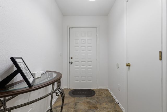 1300 Linda Court, Cleburne, TX 76033