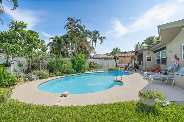 101 MADONNA BOULEVARD, Tierra Verde, FL 33715