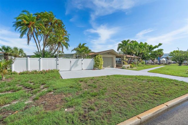 101 MADONNA BOULEVARD, Tierra Verde, FL 33715