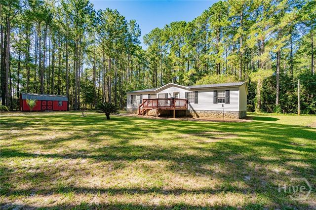 202 Possum Trot Court, Ellabell, GA 31308