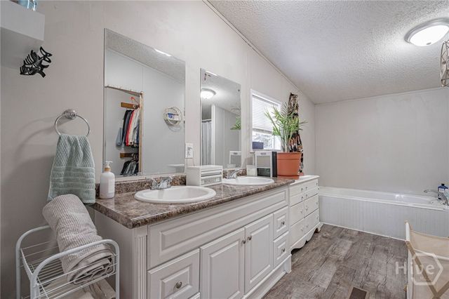 202 Possum Trot Court, Ellabell, GA 31308