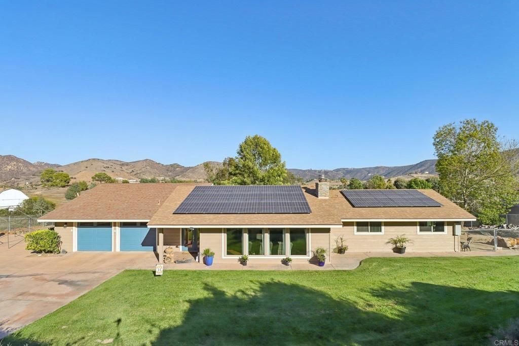 14748 Quail Haven Lane, El Cajon, CA 92019