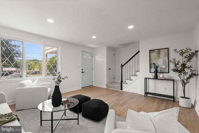 1302 WOODBOURNE AVE, Baltimore, MD 21239