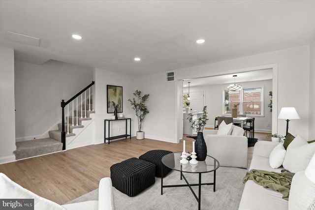 1302 WOODBOURNE AVE, Baltimore, MD 21239