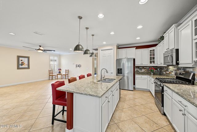 7337 W SILVER SPRING Way, Florence, AZ 85132