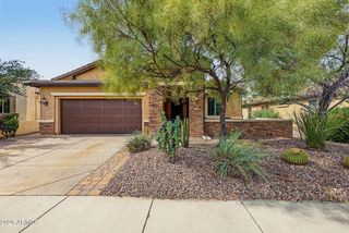 7337 W SILVER SPRING Way, Florence, AZ 85132