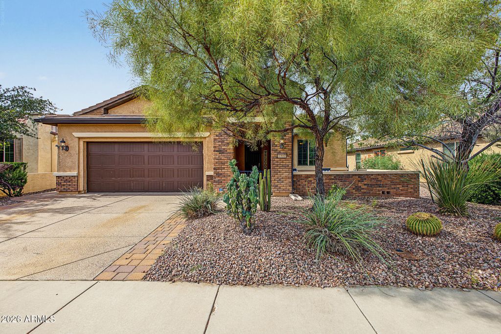 7337 W SILVER SPRING Way, Florence, AZ 85132 — exterior