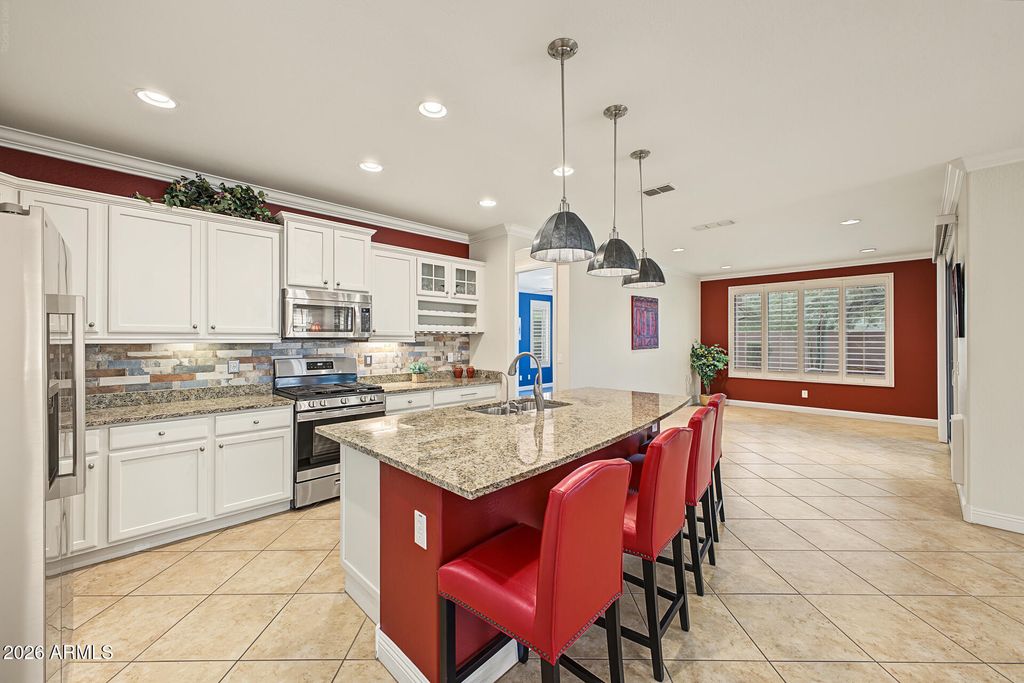 7337 W SILVER SPRING Way, Florence, AZ 85132 — photo 2