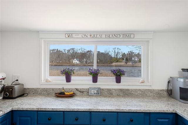 99 River Vue Avenue, Warwick, RI 02889