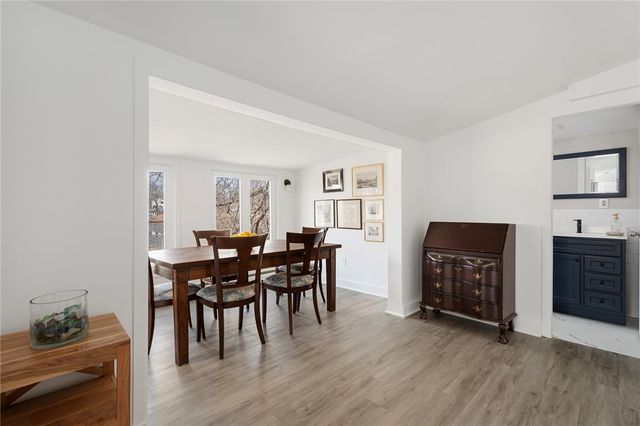 99 River Vue Avenue, Warwick, RI 02889