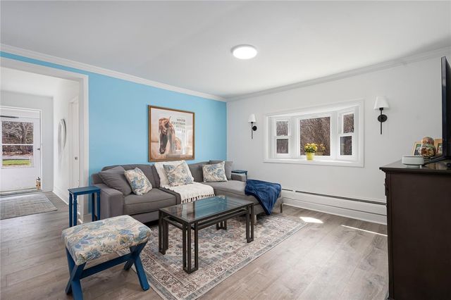 99 River Vue Avenue, Warwick, RI 02889