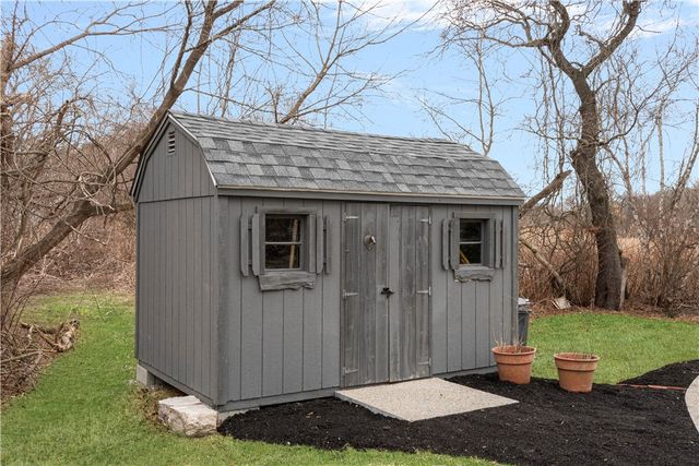 99 River Vue Avenue, Warwick, RI 02889