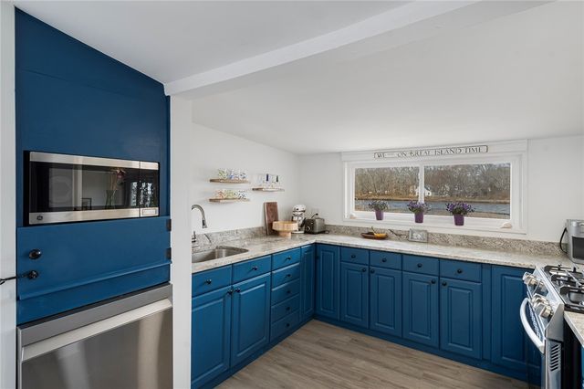 99 River Vue Avenue, Warwick, RI 02889