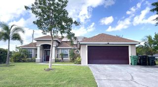 523 SW Gale Lane, Port St. Lucie, FL 34953