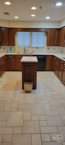 4 Rain Tree Lane, Savannah, GA 31411