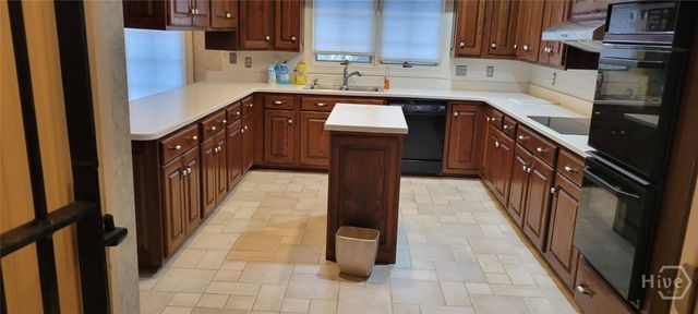 4 Rain Tree Lane, Savannah, GA 31411