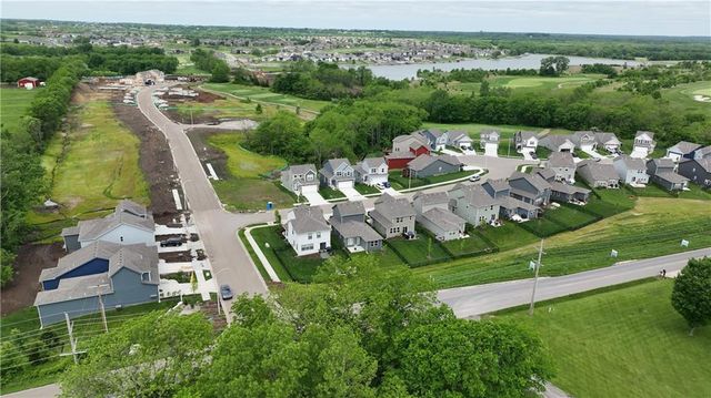 603 Mayfair Court, Raymore, MO 64083