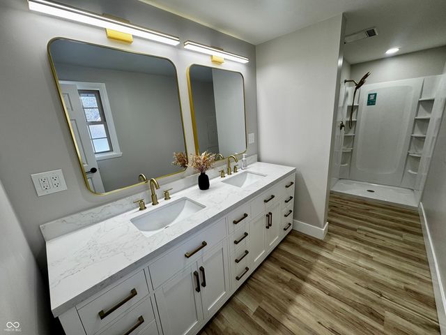 304 Blackford Street, Waynetown, IN 47990