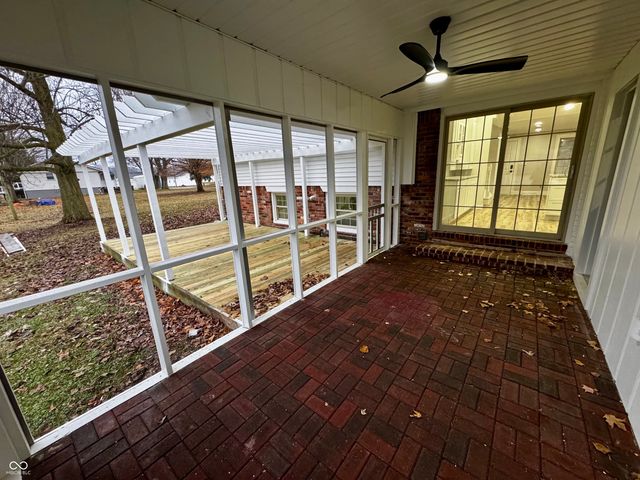 304 Blackford Street, Waynetown, IN 47990