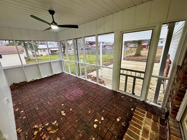 304 Blackford Street, Waynetown, IN 47990