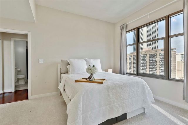 565 Peachtree NE Street 1511, Atlanta, GA 30308