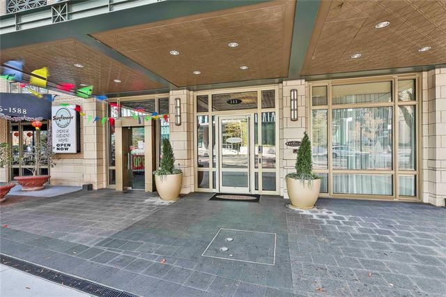 565 Peachtree NE Street 1511, Atlanta, GA 30308