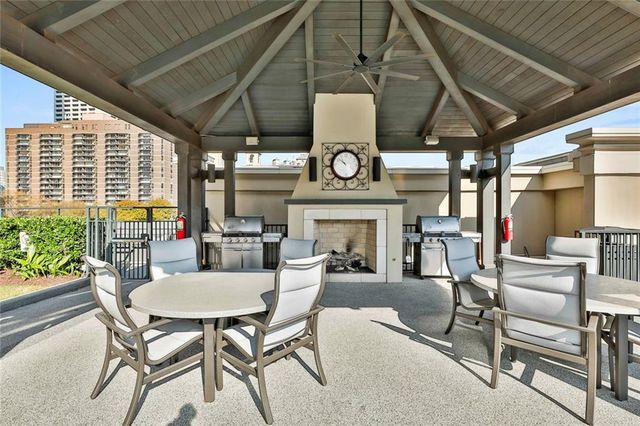 565 Peachtree NE Street 1511, Atlanta, GA 30308