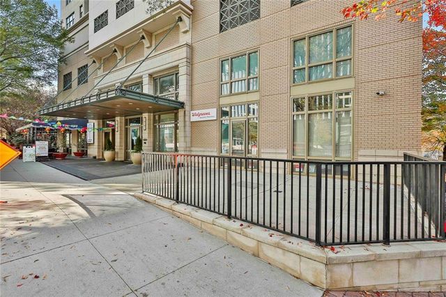 565 Peachtree NE Street 1511, Atlanta, GA 30308