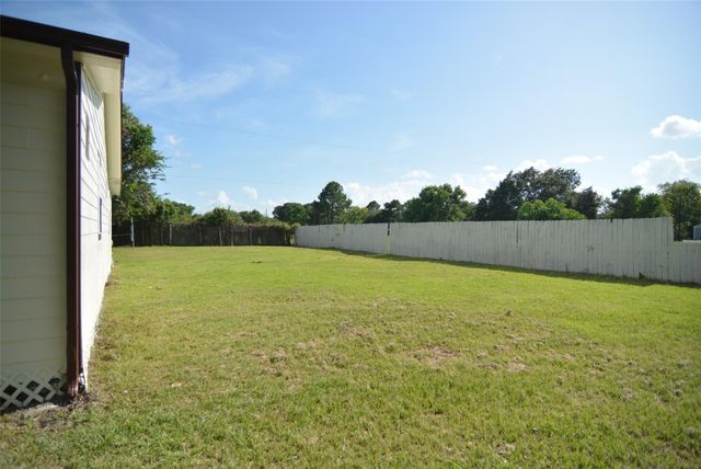 3111 2nd Street, Brookshire, TX 77423
