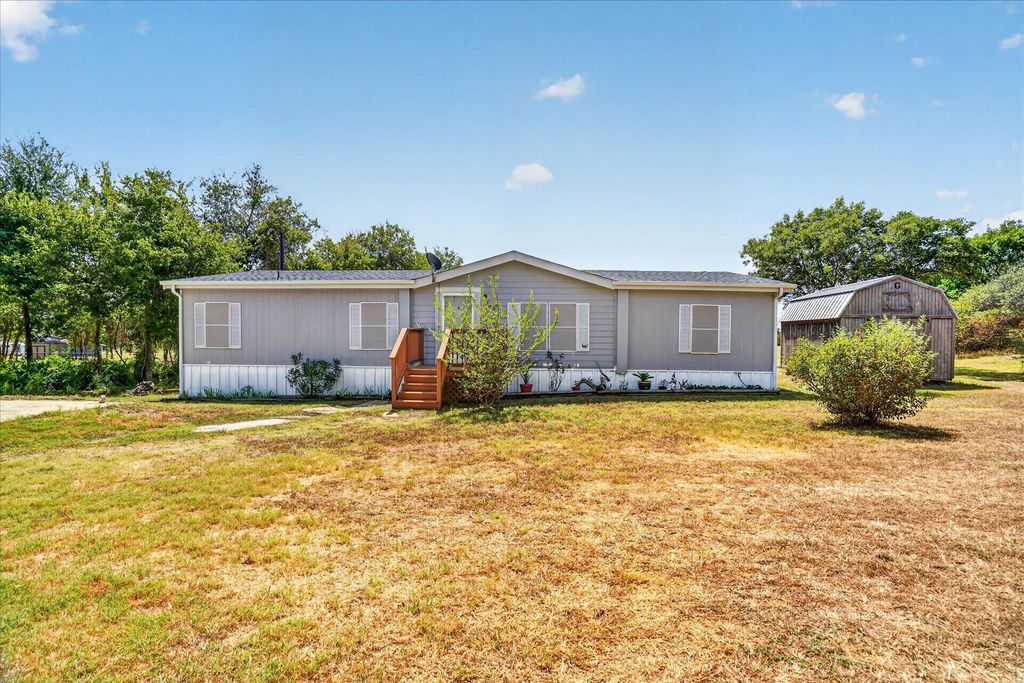 824 Quail Run, Cleburne, TX 76031 — photo 2