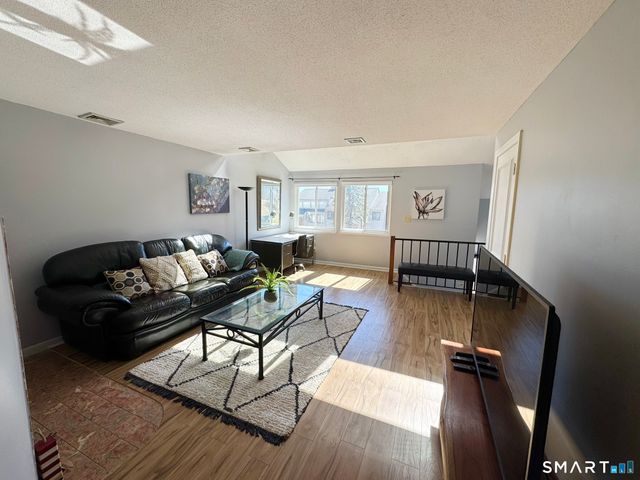 300 Brittany Farms Road C, New Britain, CT 06053