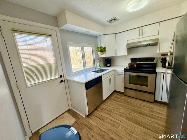 300 Brittany Farms Road C, New Britain, CT 06053