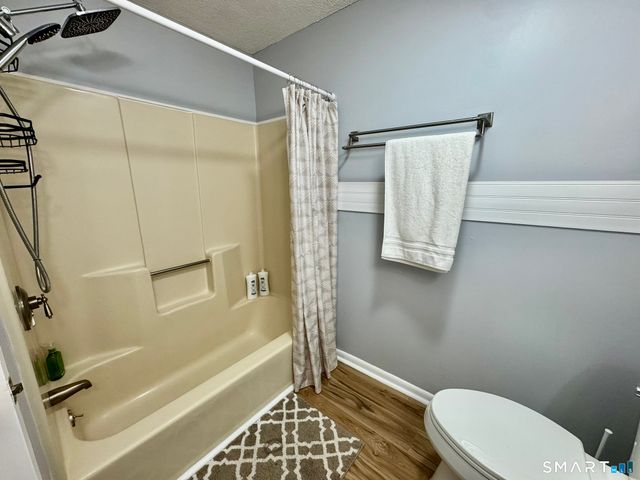 300 Brittany Farms Road C, New Britain, CT 06053