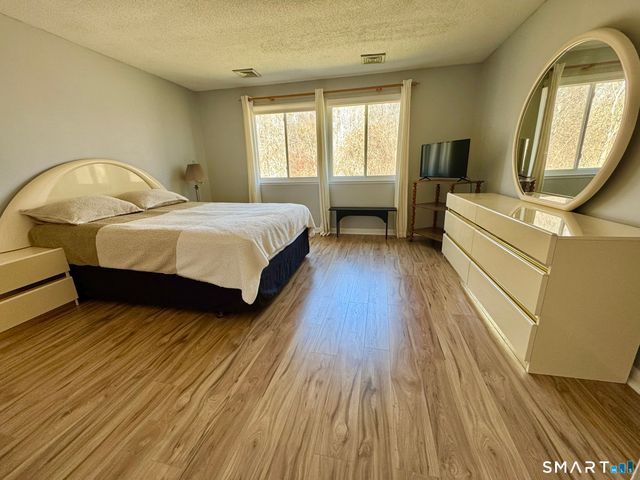 300 Brittany Farms Road C, New Britain, CT 06053