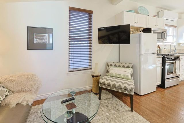 205 .5 C Avenue, Coronado, CA 92118