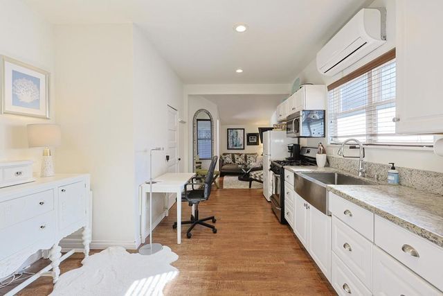 205 .5 C Avenue, Coronado, CA 92118